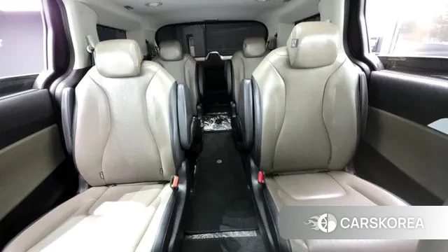 Kia The New Carnival 4th Generation 2024 Черный из Кореи, фото 3