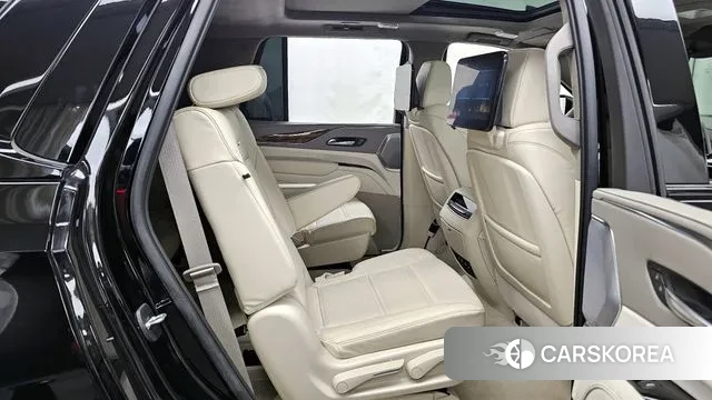 Cadillac Escalade 5th Generation 2022 Черный из Кореи, фото 3