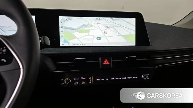Kia EV6 2023 Серый из Кореи, фото 3