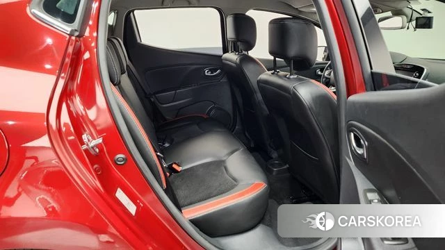 Renault Korea (Samsung) Clio 2018 Красный из Кореи, фото 3