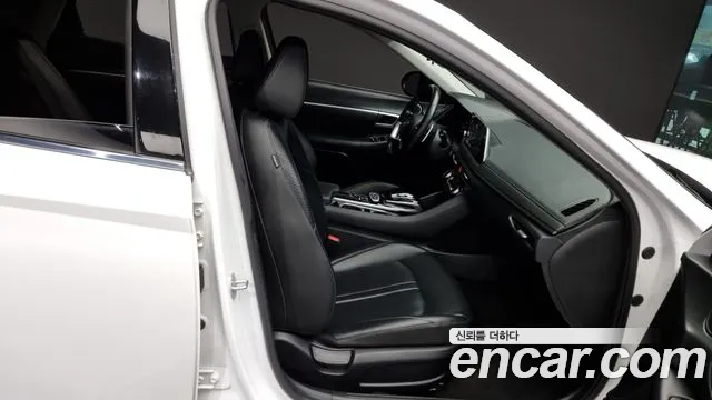 Hyundai Sonata (DN8) 2022 Белый из Кореи, фото 3