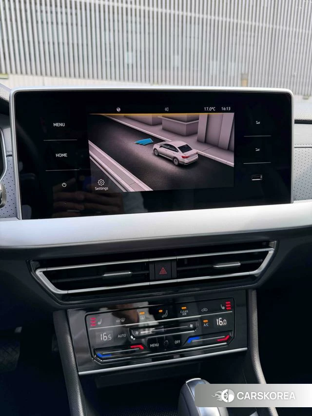 Volkswagen Lavida 2023 Белый из Китая, фото 3