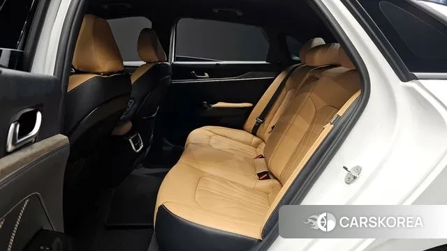 Kia K5 3rd generation 2023 Белый из Кореи, фото 3