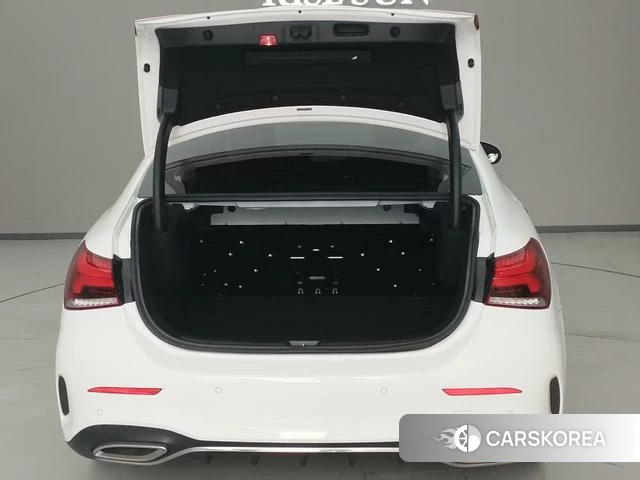 Mercedes-Benz Class A 2021 Белый из Китая, фото 3