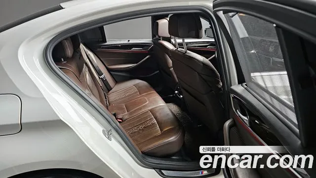 BMW 5 Series (G30) id 2704862 из Кореи 3