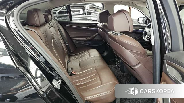 BMW 5 Series (G30) 2020 Черный из Кореи, фото 3