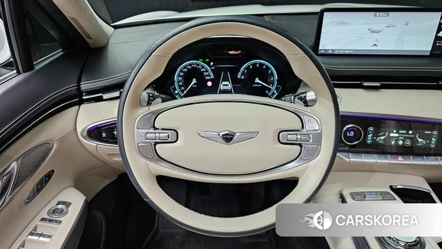 Genesis GV70 2023 Белый из Кореи, фото 3
