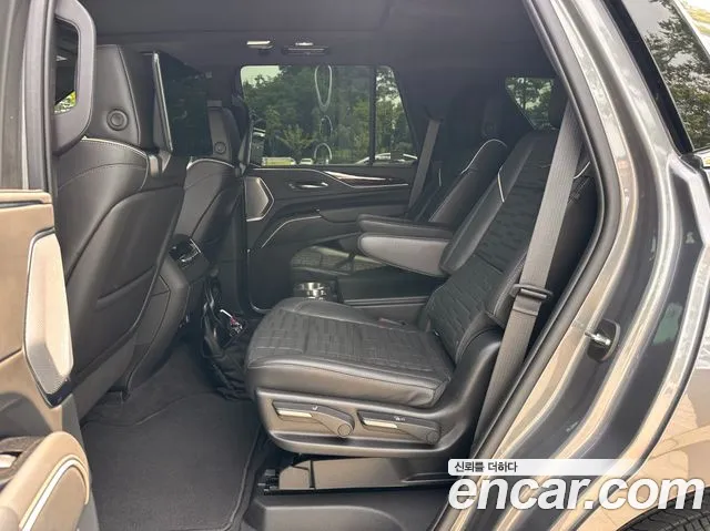 Cadillac Escalade 5th Generation 2022 Серый из Кореи, фото 3