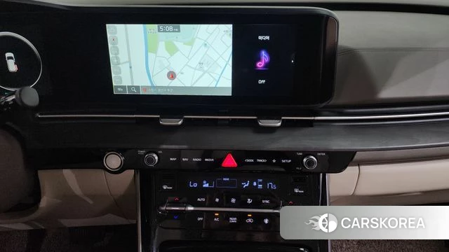 Kia Carnival 4th generation 2021 Белый из Кореи, фото 3