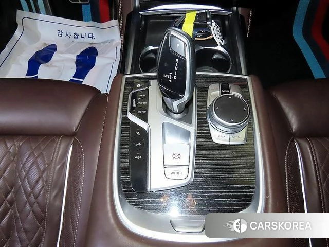 BMW 7 Series (G11) 2021 Белый из Кореи, фото 3