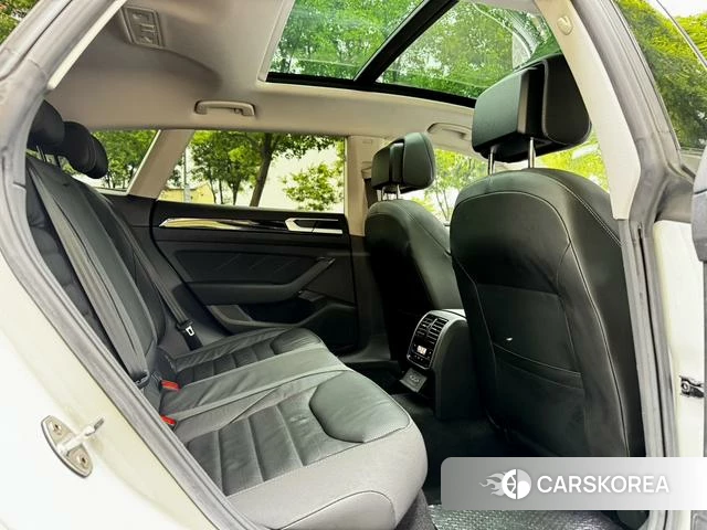 Volkswagen CC 2021 Белый из Китая, фото 3