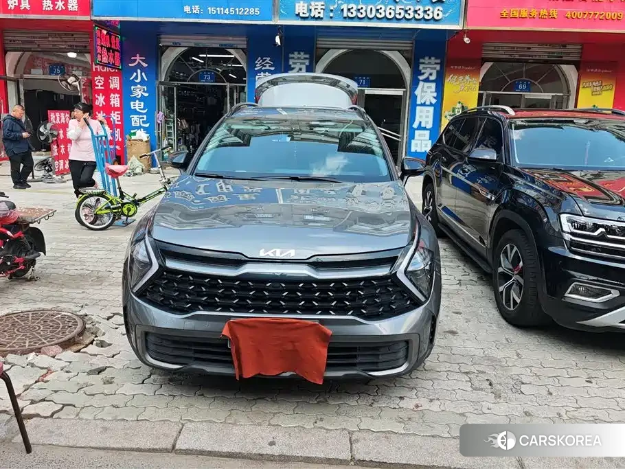 Kia Sportage 2024 Silver/gray из Китая, фото 3
