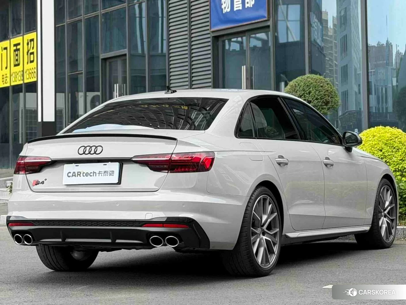 Audi S4 2023 Темно-серый из Китая, фото 3