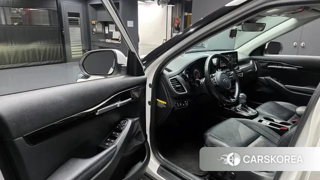 Kia Seltos 2019 Белый из Кореи, фото 3