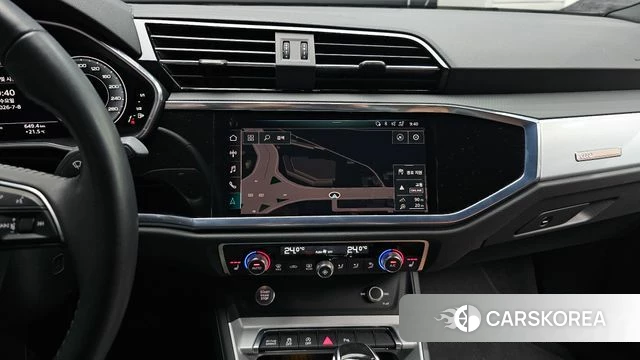 Audi Q3 (F3) 2020 Белый из Кореи, фото 3