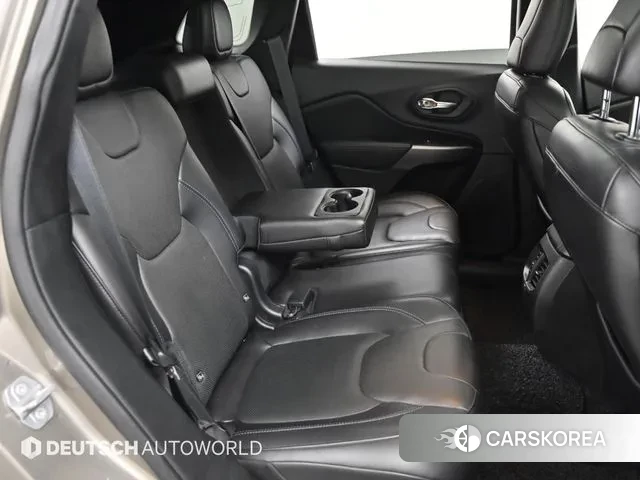 Jeep Cherokee (KL) id 3313285 из Кореи 3