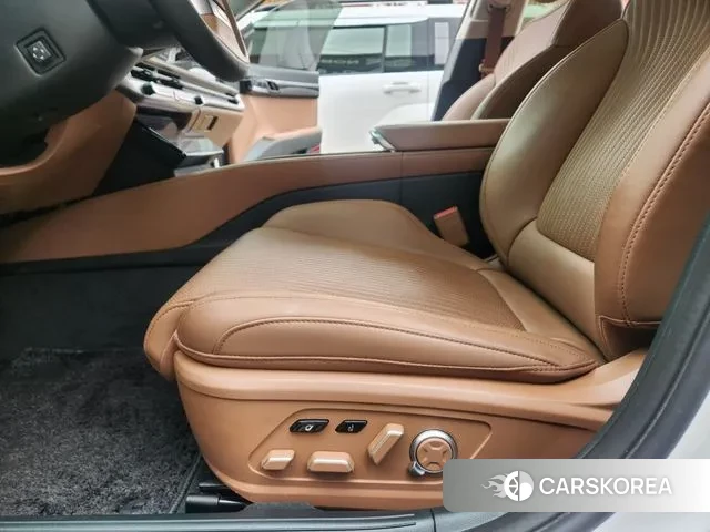 Hyundai Grandeur Hybrid (GN7) 2023 Белый из Кореи, фото 3