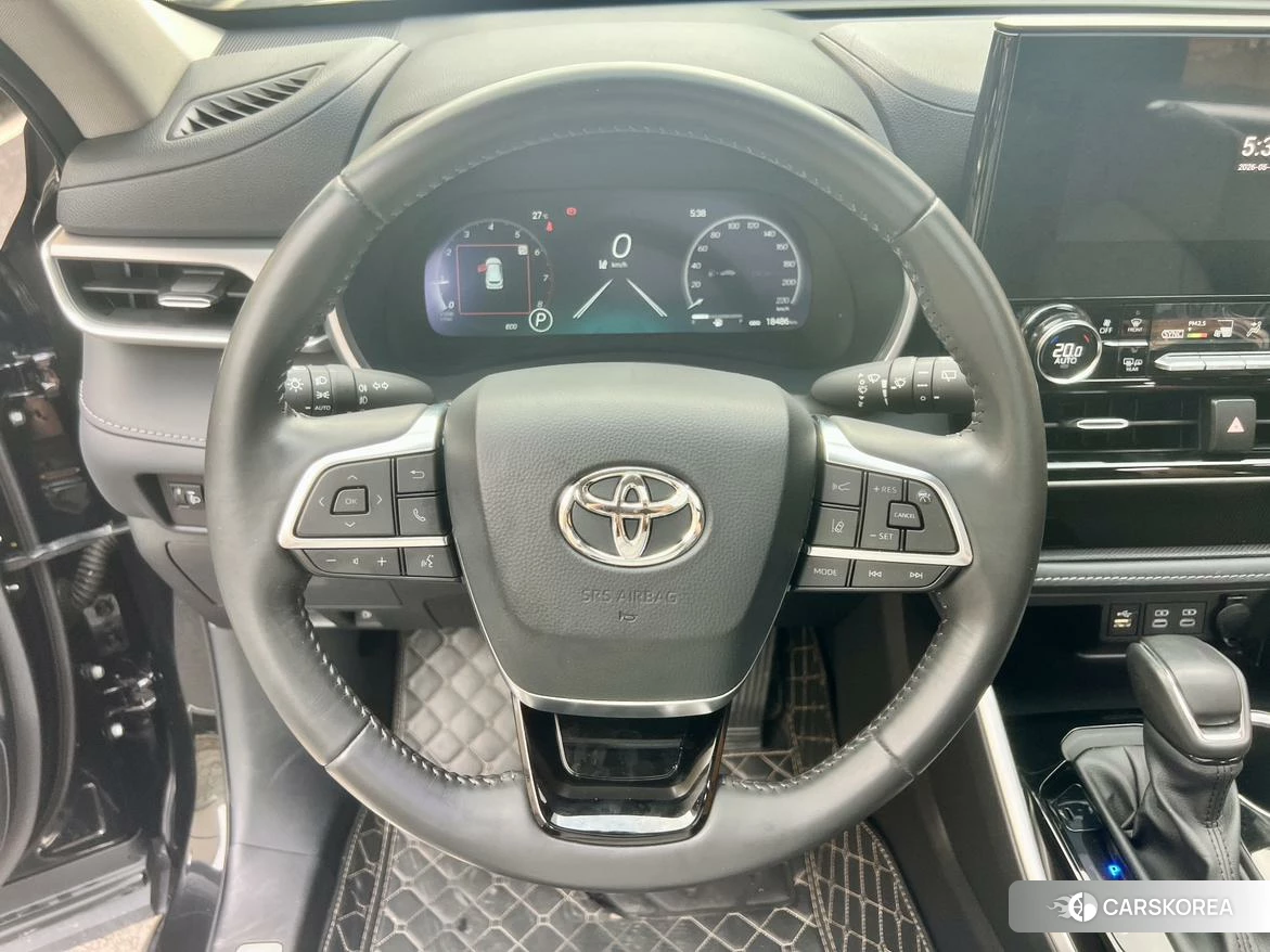 Toyota Highlander 2024 Черный из Китая, фото 3