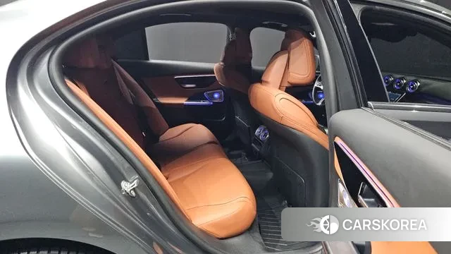 Mercedes-Benz C-Class W205 2022 Серый из Кореи, фото 3