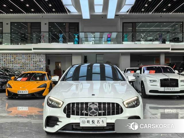 Mercedes-Benz E-class (imported) 2023 Белый из Китая, фото 3