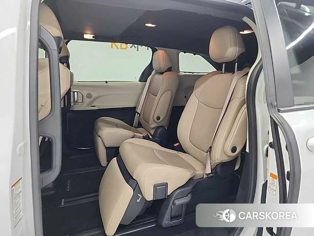 Toyota Sienna 4th Generation 2022 Белый из Кореи, фото 3