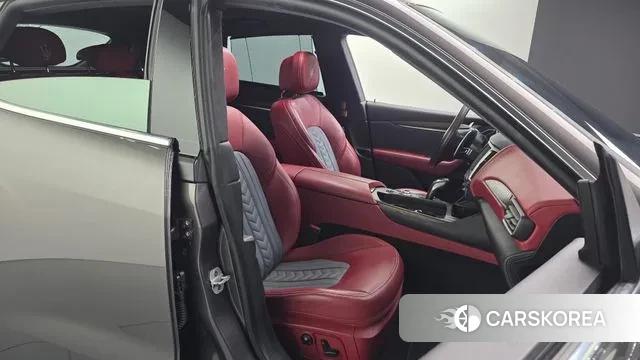 Maserati Levante 2020 Серый из Кореи, фото 3