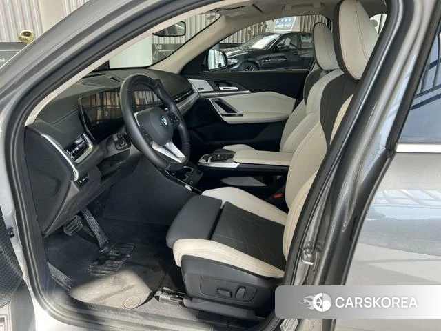 BMW X2 (import) 2025 Темно-серый из Китая, фото 3