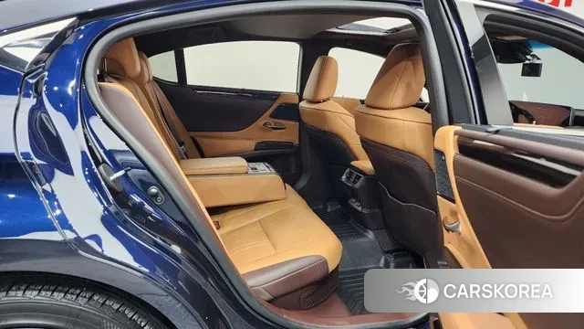 Lexus ES300h 7th generation 2021 Синий из Кореи, фото 3