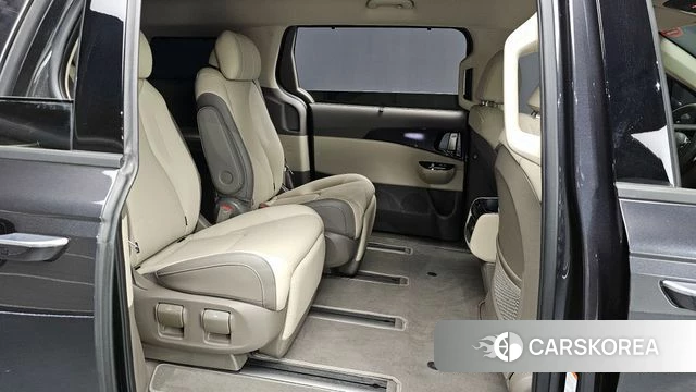 Kia Carnival 4th generation 2023 Серый из Кореи, фото 3