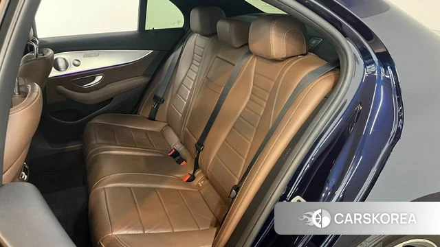 Mercedes-Benz E-Class W213 2021 Синий из Кореи, фото 3