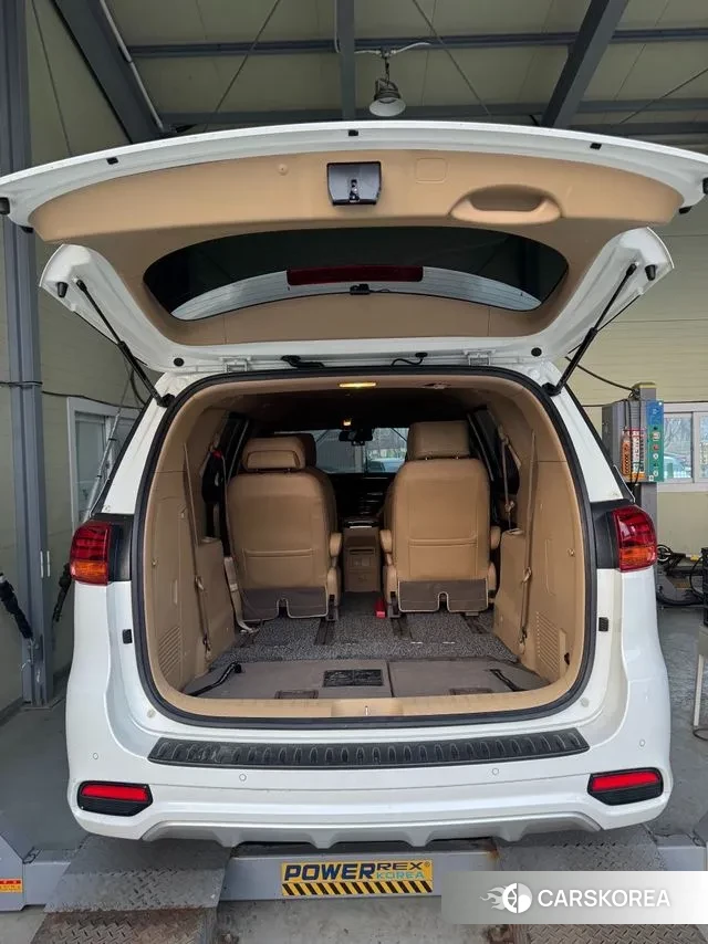 Kia The New Carnival 2018 Белый из Кореи, фото 3