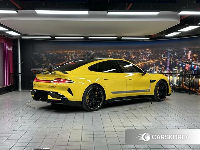 Xiaomi Car Xiaomi SU7 Ultra 2025 Желтый из Китая, фото 3