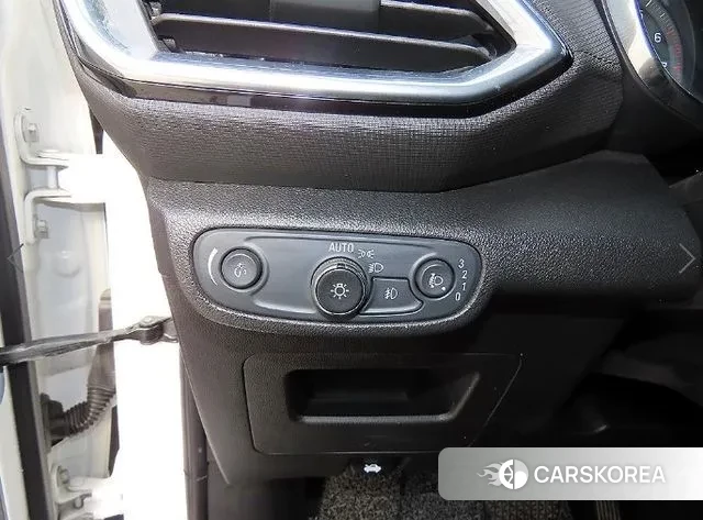 Chevrolet (GM Daewoo) Trailblazer 2020 Белый из Кореи, фото 3