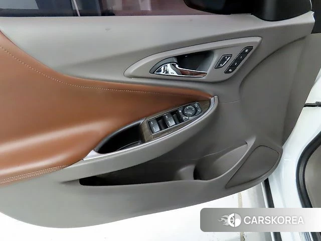 Chevrolet (GM Daewoo) All New Malibu 2018 Белый из Кореи, фото 3