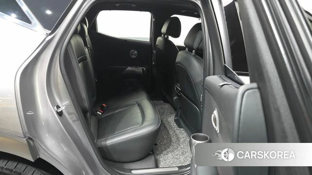 Genesis GV60 2022 Серебристо-серый из Кореи, фото 3