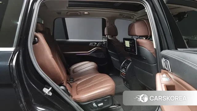 BMW X7 (G07) 2021 Черный из Кореи, фото 3