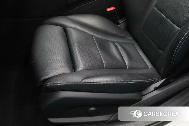 Mercedes-Benz Class C (imported) 2019 Белый из Китая, фото 3