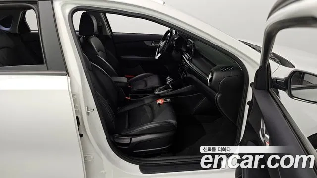 Kia Come New K3 2019 Белый из Кореи, фото 3