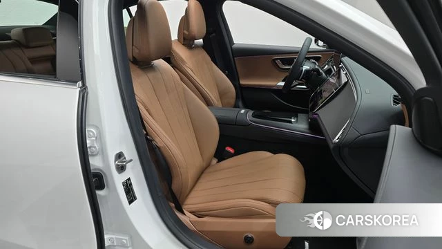 Mercedes-Benz E-Class W214 2026 Белый из Кореи, фото 3