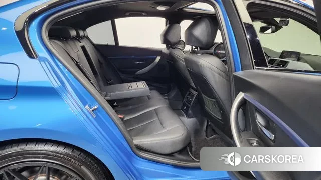 BMW 3 Series (F30) 2018 Синий из Кореи, фото 3