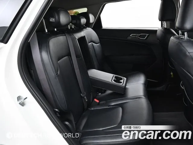 Kia Sportage 5th Generation 2021 Белый из Кореи, фото 3