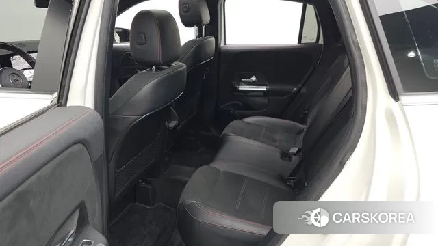 Mercedes-Benz GLA - Class H247 2020 Белый из Кореи, фото 3