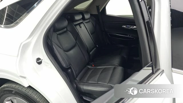 Genesis GV70 2022 Белый из Кореи, фото 3