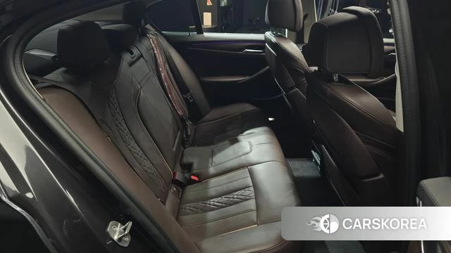 BMW 5 Series (G30) 2020 Серый из Кореи, фото 3