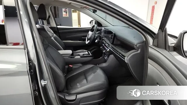 Hyundai The New Tucson (NX4) 2024 Серый из Кореи, фото 3