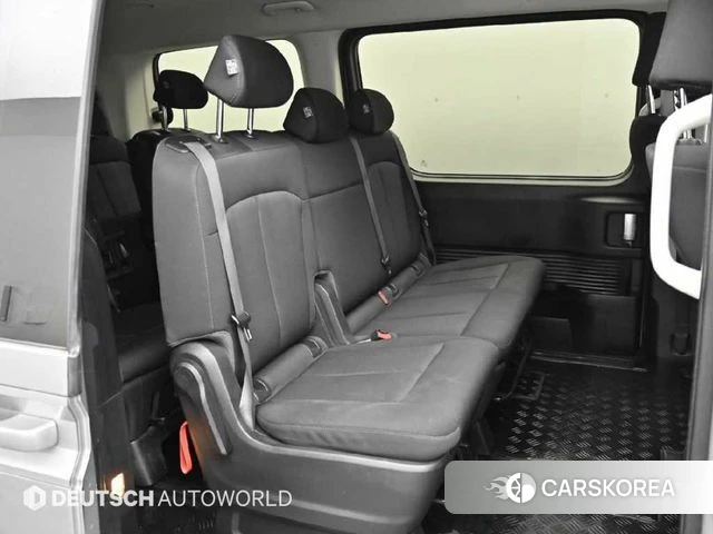 Hyundai Staria 2022 Серебристо-серый из Кореи, фото 3