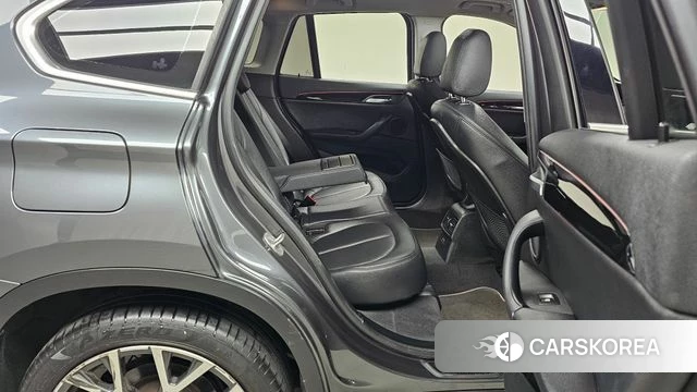 BMW X1 (F48) 2022 Серый из Кореи, фото 3
