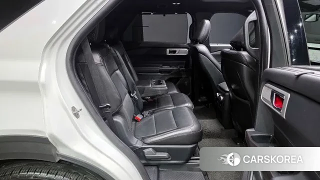 Ford Explorer 6th Generation 2020 Белый из Кореи, фото 3