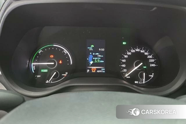 Toyota Saina 2024 Белый из Китая, фото 3