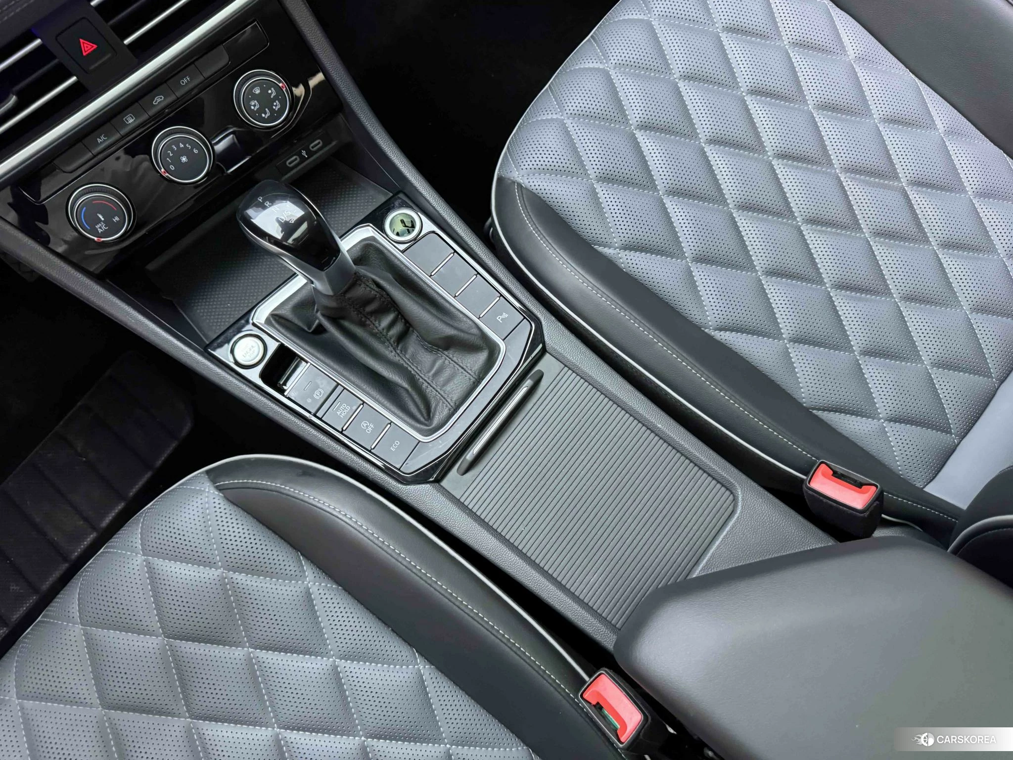 Volkswagen Sagitar 2022 Белый из Китая, фото 3